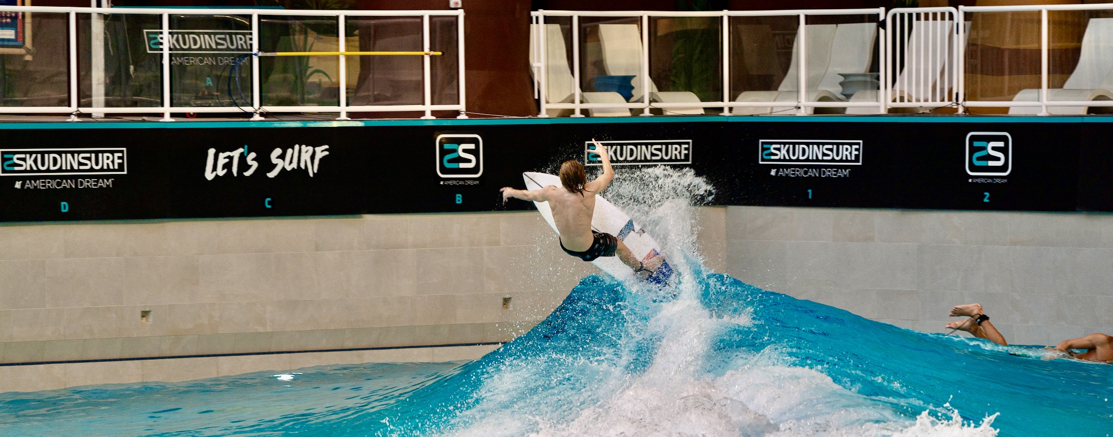 Skudin Surf at American Dream - Indoor Wave Pool